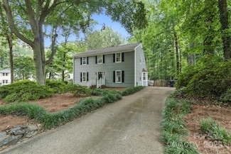1517 E Barden Rd, Charlotte, NC 28226