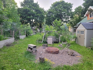 866 Clear Ave, Saint Paul, MN 55106