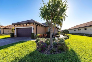 4617 Alexandria Ct, Palmetto, FL 34221