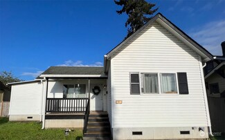 1122 E Marine View Dr, Everett, WA 98201