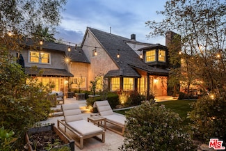 10834 Portofino Place, Los Angeles, CA 90077