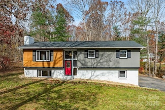 47 Pensacola Ave, Arden, NC 28704