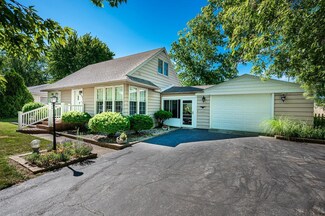 1436 S Park Dr, New Haven, IN 46774