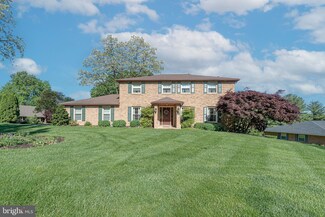 3515 Harrowgate Rd, York, PA 17402