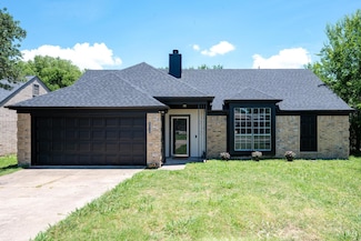 8018 Blackfin Dr, Rowlett, TX 75089