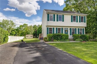 15 Di Fazio Dr, Johnston, RI 02919