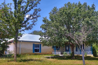 323 County Road 303, Llano, TX 78643