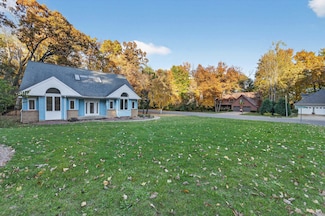 5824 Osmundsen Ct, Fitchburg, WI 53711