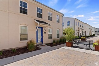 10606 S Redknife Dr, South Jordan, UT 84009