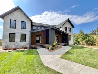 34 A or B Boulder Ridge Dr, Dover, VT 05356