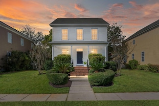 312 Hydrangea St, Summerville, SC 29483