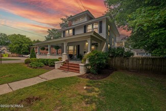 700 Raleigh St, Elizabeth City, NC 27909