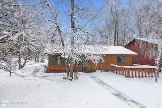 1256 Redwood Ct, Anchorage, AK 99508