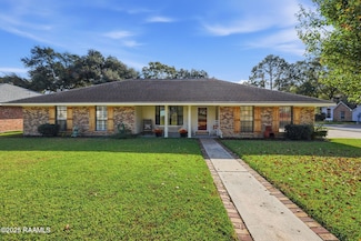 705 S Beau Pre Rd, Lafayette, LA 70508