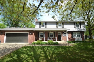 310 Woodland Dr, Hartford City, IN 47348