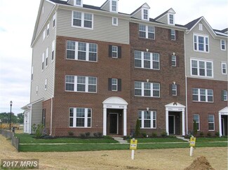 673 E Church St Unit B, Frederick, MD 21701