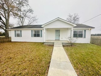 40A Lee Preston Rd, Picayune, MS 39466