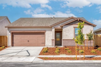4404 Santa fe St, Riverbank, CA 95367