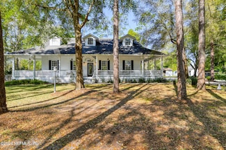 1155 Cousintown Rd, Interlachen, FL 32148