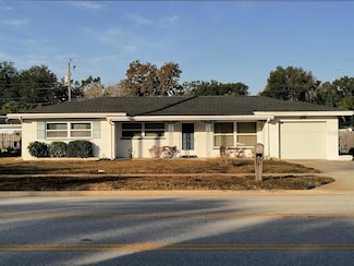 732 Keene Rd, Largo, FL 33771