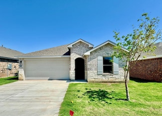 418 14th St, Wolfforth, TX 79382