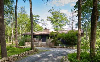 511 Silver Hollow Rd, Willow, NY 12495