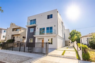 5253 Agnes Ave Unit 2, Valley Village, CA 91607
