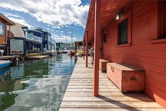2035 Fairview Ave E Unit D, Seattle, WA 98102