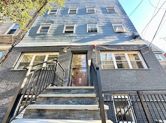 552 38th St Unit 4, Union City, NJ 07087