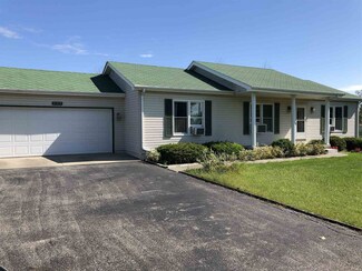 855 S 8th St, Upland, IN 46989