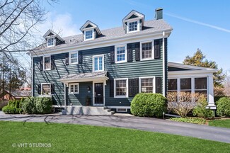 386 Fairview Ave, Winnetka, IL 60093