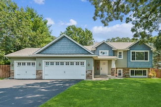 10045 Dogwood St NW, Minneapolis, MN 55448