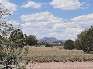 Lot 1389 N Anvil Rock Rd, Seligman, AZ 86337