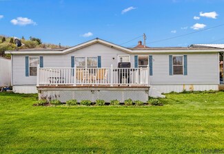 146 Middle St, Jenners, PA 15546