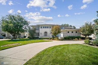 701 Killarney Dr, Dyer, IN 46311