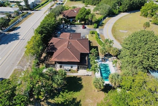 444 Pine Cir, Boca Raton, FL 33432