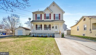 415 S Warwick Rd, Magnolia, NJ 08049