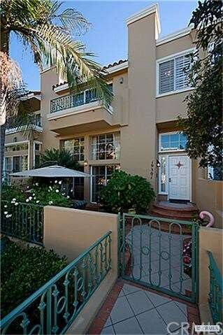 19301 Brooktrail Ln, Huntington Beach, CA 92648