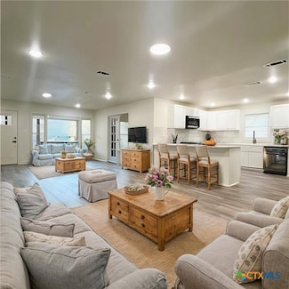 817 N 4th St, Temple, TX 76501