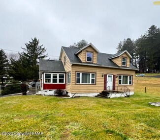 921 Faulstick Rd, Saylorsburg, PA 18353