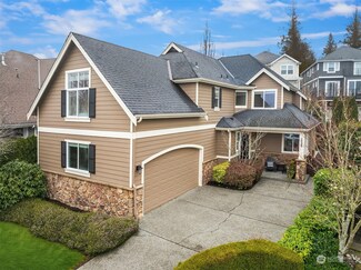 2348 29th Ave NE, Issaquah, WA 98029