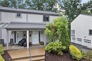 1547 Pinehurst Dr Unit 1, Pittsburgh, PA 15241