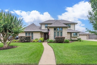 6310 Gleneagles Dr, Pasadena, TX 77505