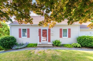 17 Lanphere Rd, Westerly, RI 02891