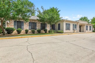 1590 W Causeway Approach, Mandeville, LA 70471