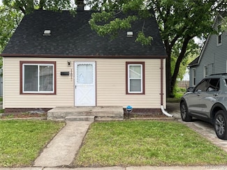11019 Essex Ave, Warren, MI 48089