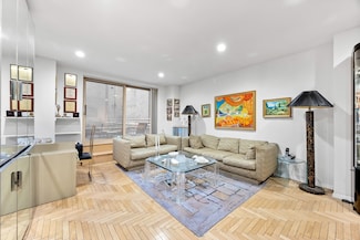 106 Central Park S Unit 4D, New York, NY 10019