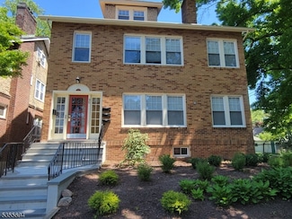 30 Walnut Pkwy Unit 1, Montclair, NJ 07042