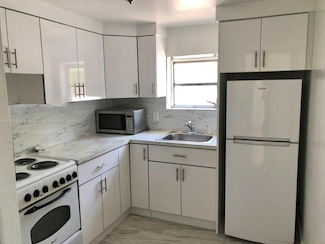 2519 Pierce St Unit B, Hollywood, FL 33020