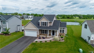 3427 Tall Tree Ln, Baldwinsville, NY 13027